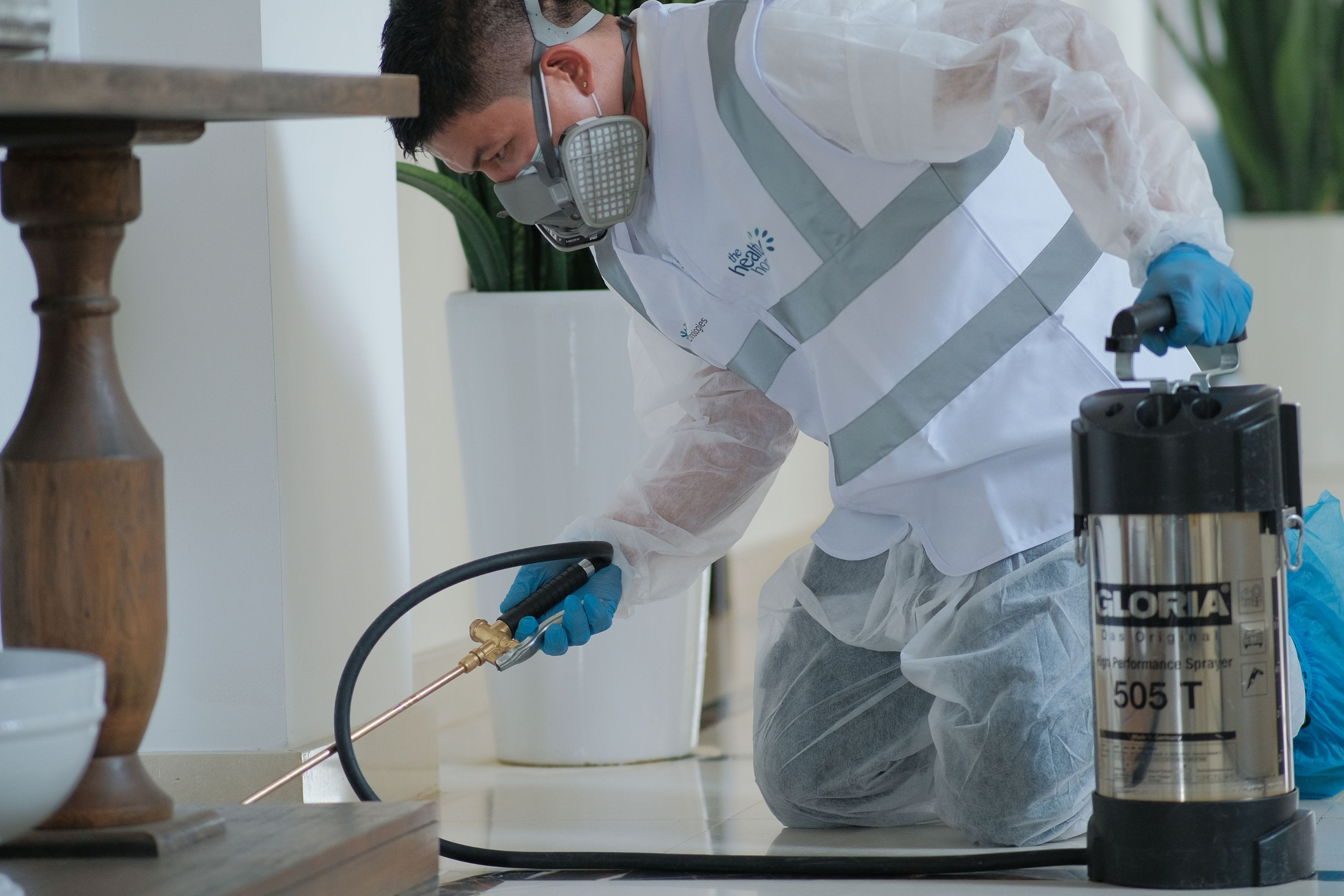 controlling pest kuwait